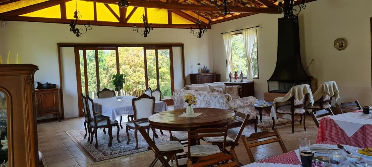 Chale Na Montanha Farm stay Cunha